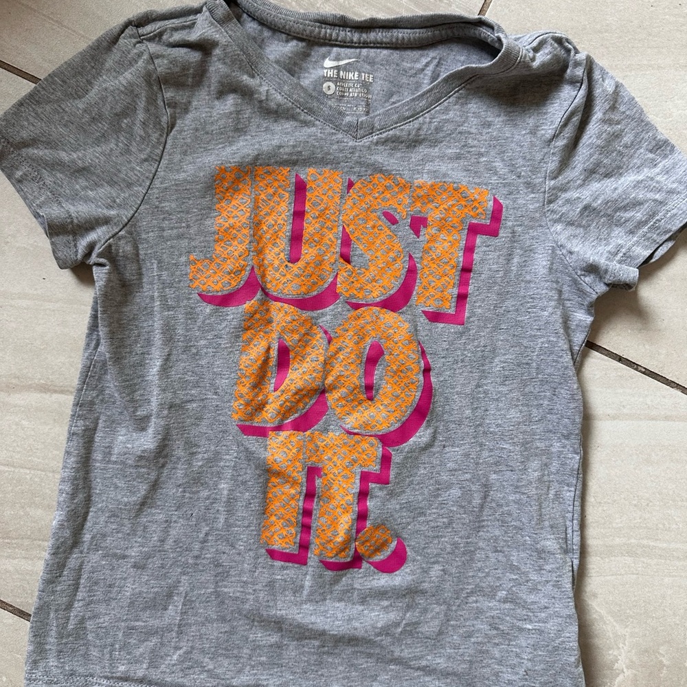 Nike Gray and Orange Short Sleeve Tee Just Do It